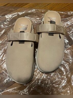 Sorel Viibe Suede Clog Nova Sand Beige women’s sz 7.5 Classic Adjustable slip-on